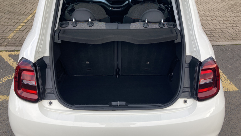 Fiat 500 87kW Icon 42kWh 3dr Auto Electric Hatchback